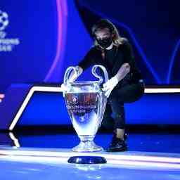 Ajax trifft in der Gruppenphase der Champions League auf Liverpool