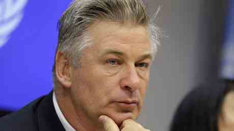 Alec Baldwin drueckte ab schliesst das FBI – Unterhaltung