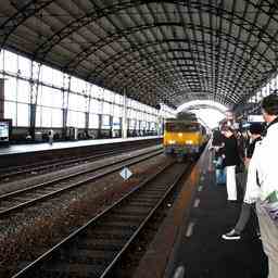 Der Bahnhof Haarlem wurde fuer eine Serie ueber Miep Gies