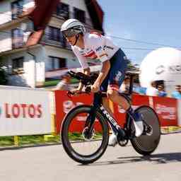 Hoole gibt Grand Tour Debuet fuer Trek Segafredo in Vuelta JETZT