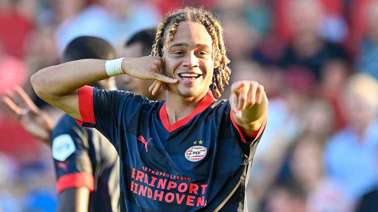 Xavi Simons traf zweimal für den PSV.