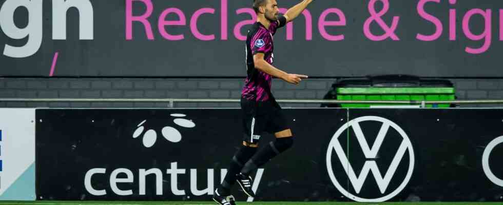 Utrecht setzt dramatischen Saisonstart in Emmen fort Cambuur siegt bei