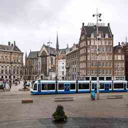 Grosse Demonstration gegen die Regierung auf dem Dam Platz am Sonntag