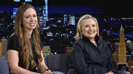 Hillary Clinton enthuellt dass sie Chelsea als Kind im Kreml