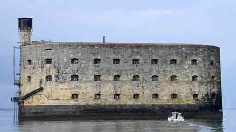 YouTuber vor Gericht gestellt weil er Fort Boyard „infiltriert hat