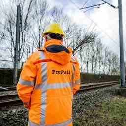 100 Kilometer Eisenbahnkabel zwischen Lelystad und Dronten muessen ersetzt werden