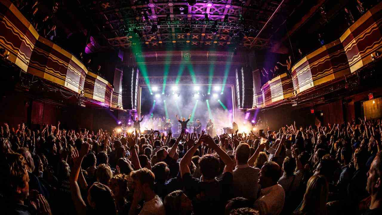 Guus Meeuwis tritt in der Webster Hall in New York auf.