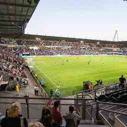 Kunstrasen Pionier Heracles Almelo will 2024 wieder auf Naturrasen spielen