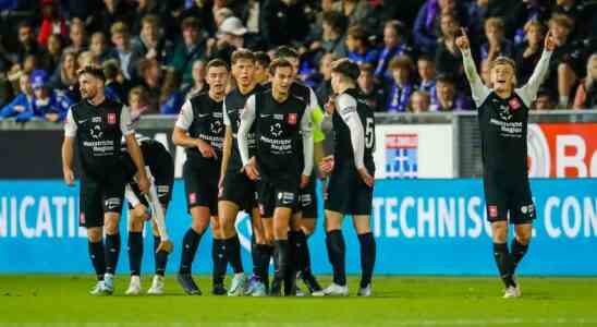 Leader Heracles verliert Fuehrung und verliert MVV gewinnt Spitzenspiel von