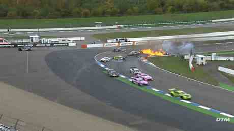 Schumacher Neffe bricht Wirbelsaeule bei Horror Crash VIDEO — Sport