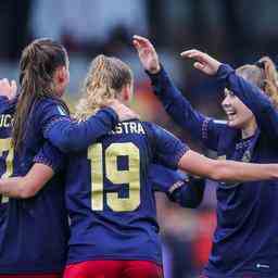 Ajax Women deklassiert Feyenoord in Classic und bleibt fehlerfrei in