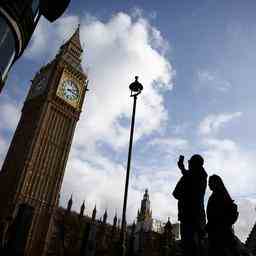 Big Ben Uhren brechen nach fuenf Jahren Restaurierung endlich das Schweigen