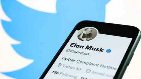 Die Panik des Establishments ueber Elon Musks Aenderungen an Twitter