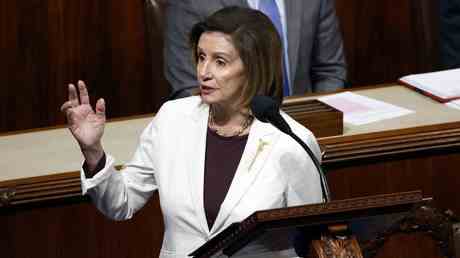 Pelosi tritt als Fuehrer der Demokraten zurueck — World