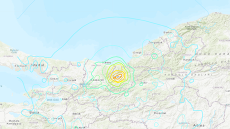 Starkes Erdbeben erschuettert Tuerkiye — World