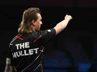 Debutant Jansen bereikt tweede ronde WK darts, Van Gerwen treft Williams