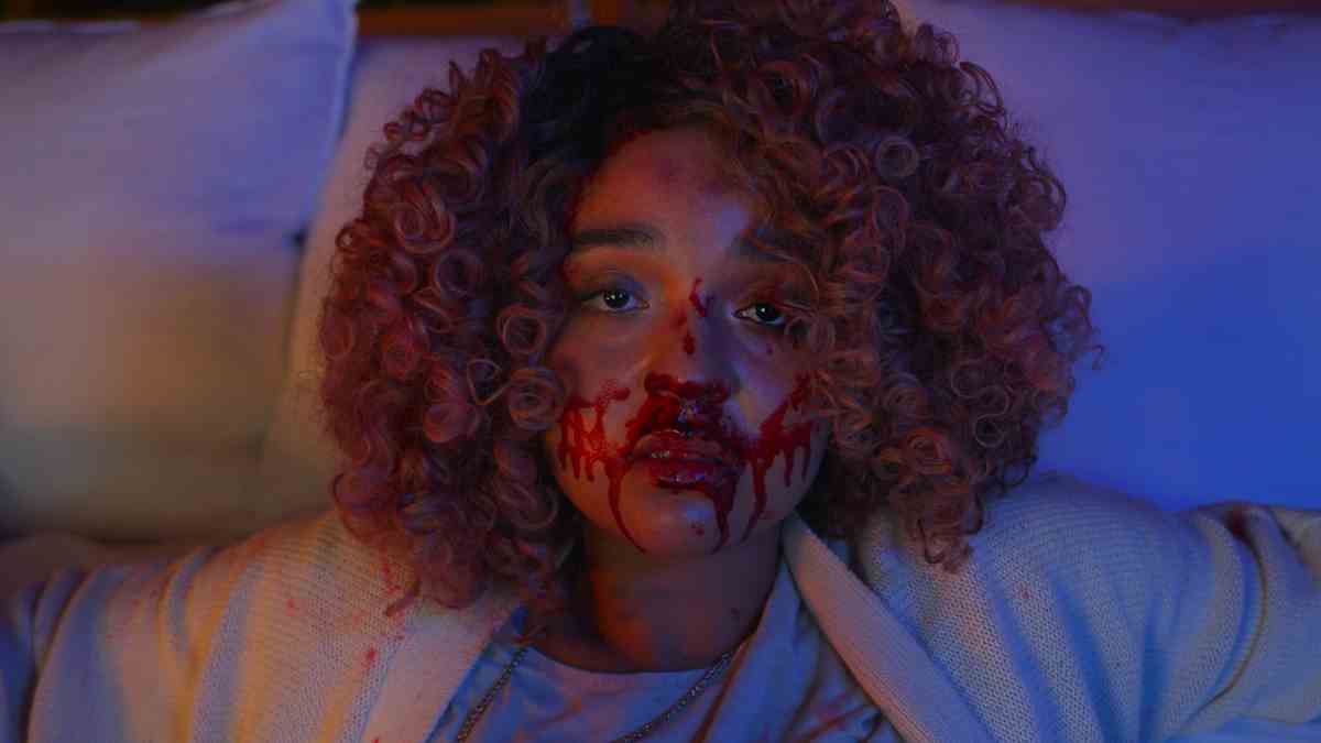 Cecilia (Aisha Dee)