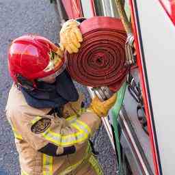 Brand in Wohnung an der Slotermeerlaan Haeuser unbewohnbar Amsterdam