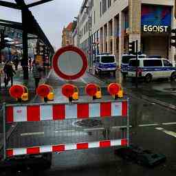 Deutsche Polizei beendet Geiselnahme im Dresdner Einkaufszentrum Taeter tot