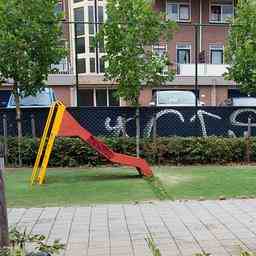 Grosser Unterschied zwischen Qualitaet und Pflege von Spielplaetzen in Enschede