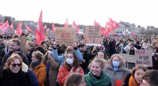 Grundstipendium wird zurueckkehren aber Studenten werden sich 2023 noch nicht