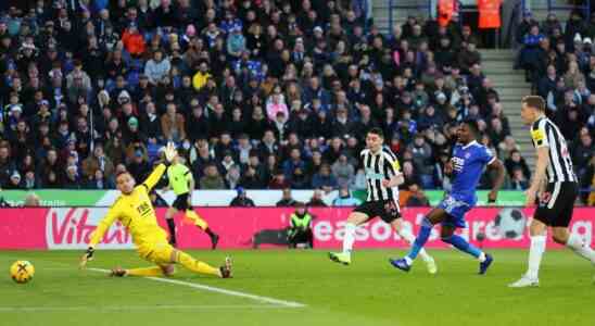 Tottenham verliert trotz Weihnachtsrekord Kane Punkte Newcastle gewinnt erneut