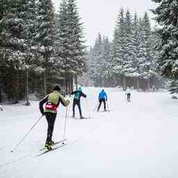 Ukrainische Fluechtlinge muessen Ski Politikern in Tschechien weichen Im Ausland