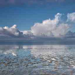 Wettervorhersage Kaelte Wolken und Winterschauer Innere