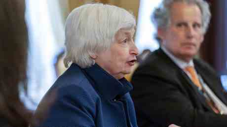 Yellen deutet Untersuchung der „nationalen Sicherheit zum Twitter Kauf an —