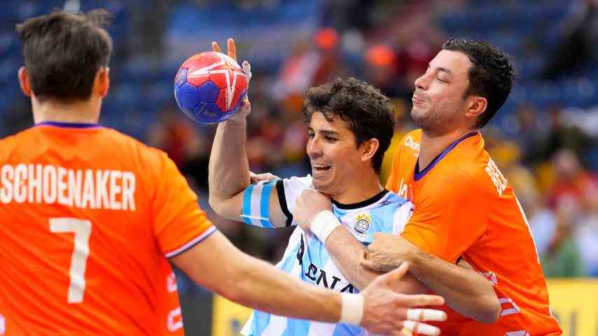 1673636934 819 Handballer verbuchen den ersten WM Sieg ueberhaupt gegen Argentinien Sport