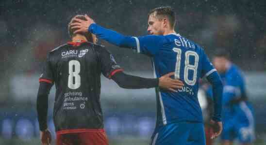 AZ laesst Excelsior chancenlos NEC und Heerenveen machen auch im