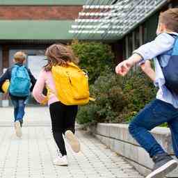 Die Polizei bittet die Grundschulen bei der Identifizierung von Opfern