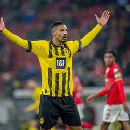 Haller und Reyna verhelfen Dortmund zum Sieg Union Berlin steigt