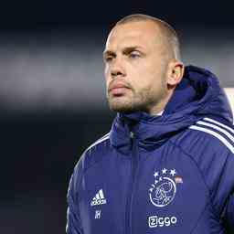 Heitinga gegen Excelsior Trainer Ajax noch keine Klarheit ueber Langzeit