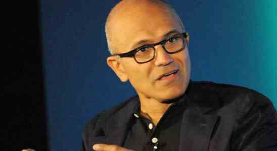 Hier ist was Microsoft CEO Satya Nadella ueber KI Computing zu sagen