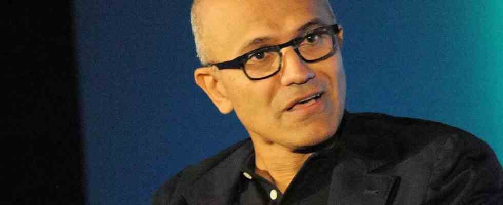 Hier ist was Microsoft CEO Satya Nadella ueber KI Computing zu sagen