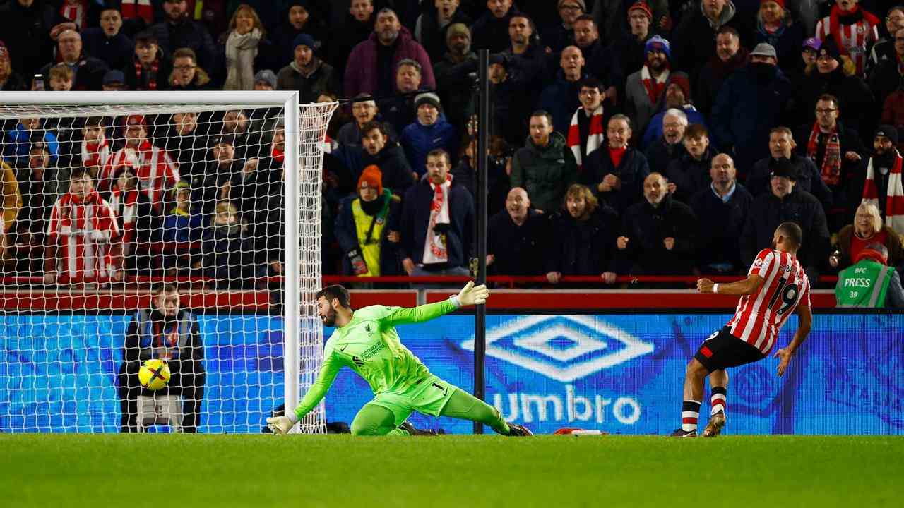 Standbild aus Video: Mbeumo versetzt Liverpool mit dem dritten Tor für Brentford den letzten Schlag