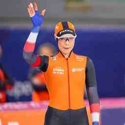 Leerdam gewinnt zweite 500 Meter und ist Europameistertitel fast sicher