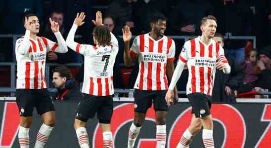 PSV zu stark fuer Go Ahead auch dank Treffer