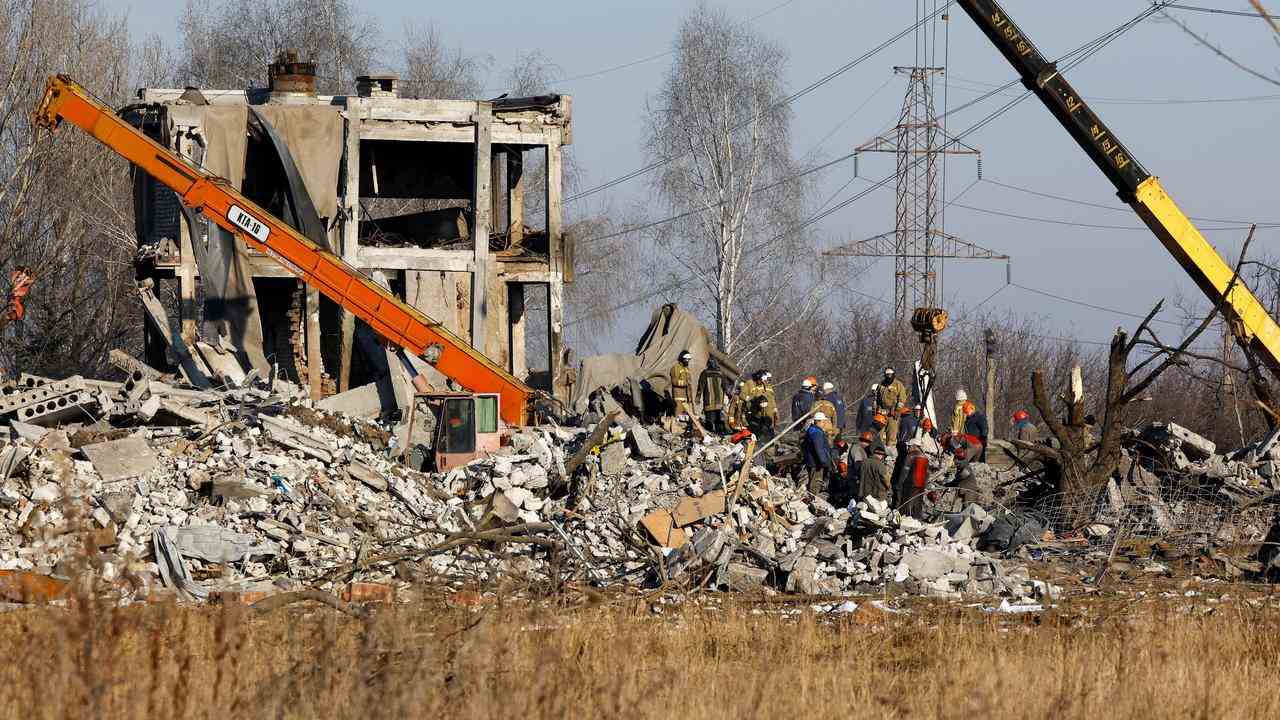 Beeld uit video: Russen zeer kritisch op eigen leger na dodelijke aanval: dit zeggen ze