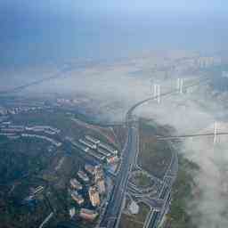 Viele Tote und Verletzte bei schwerem Verkehrsunfall in China