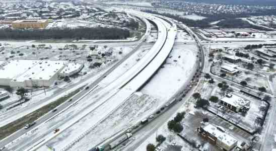 Winterwetter storniert Fluege fuehrt zum Tod in Texas