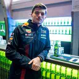 1676890390 Max Verstappen unterzeichnet Sechsjahres Sponsoringvertrag mit Heineken Wirtschaft