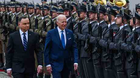 Biden schliesst Reise in die Ukraine aus — World