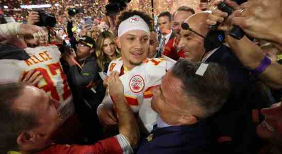 Chiefs Trainer Reid lobt den „bescheidenen Mahomes „Er macht alle besser