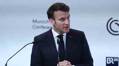 Macron lehnt Regimewechsel in Russland ab — World