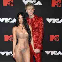 Megan Fox ist immer noch mit Machine Gun Kelly zusammen