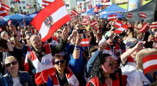 Oesterreich weist vier russische Diplomaten aus wobei die Sprache von