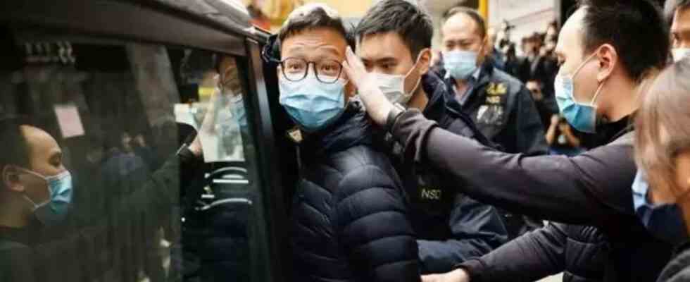 Proteste vor dem Gericht in Hongkong wo der Prozess zur