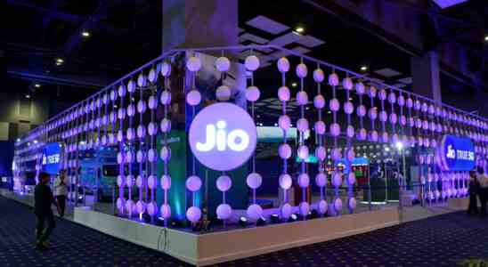 Reliance Jio Reliance Jio kuendigt Valentinstagsangebot an Folgendes bietet der